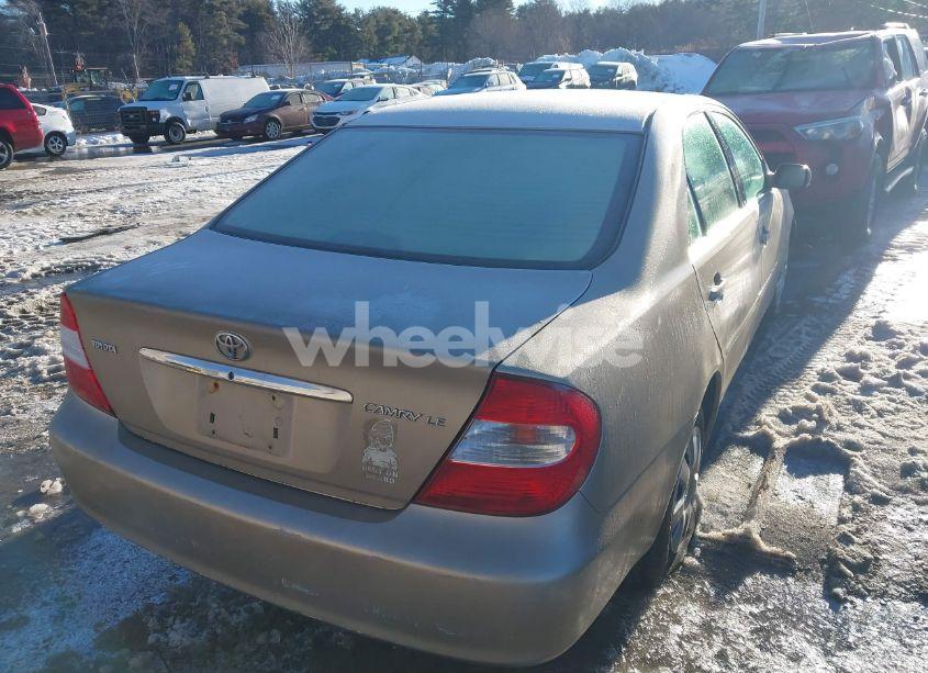 Photo 4 of 2003 Toyota Camry LE (VIN 4T1BE32K53U738296)