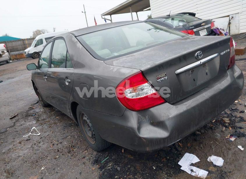 Photo 3 of 2003 Toyota Camry LE (VIN 4T1BE32K53U740033)