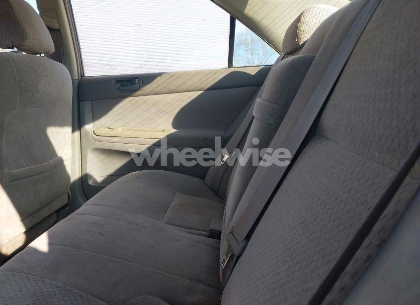 Photo 8 of 2003 Toyota Camry LE (VIN 4T1BE32K53U740033)