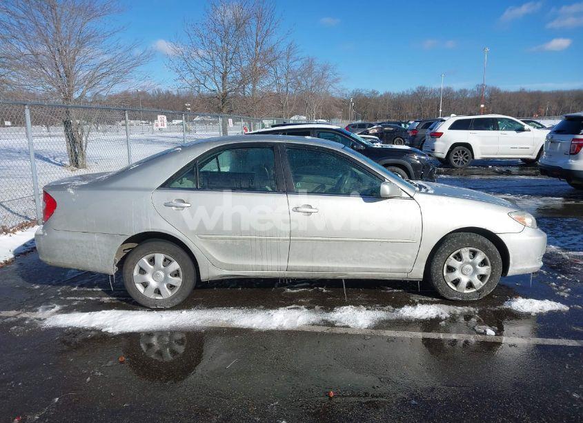 Photo 12 of 2003 Toyota Camry LE (VIN 4T1BE32K53U763876)