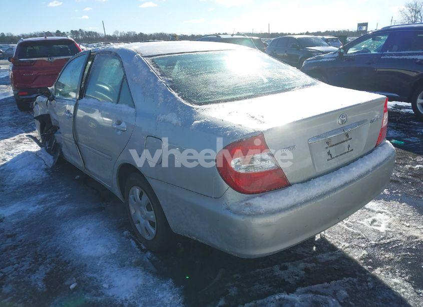 Photo 3 of 2003 Toyota Camry LE (VIN 4T1BE32K53U763876)