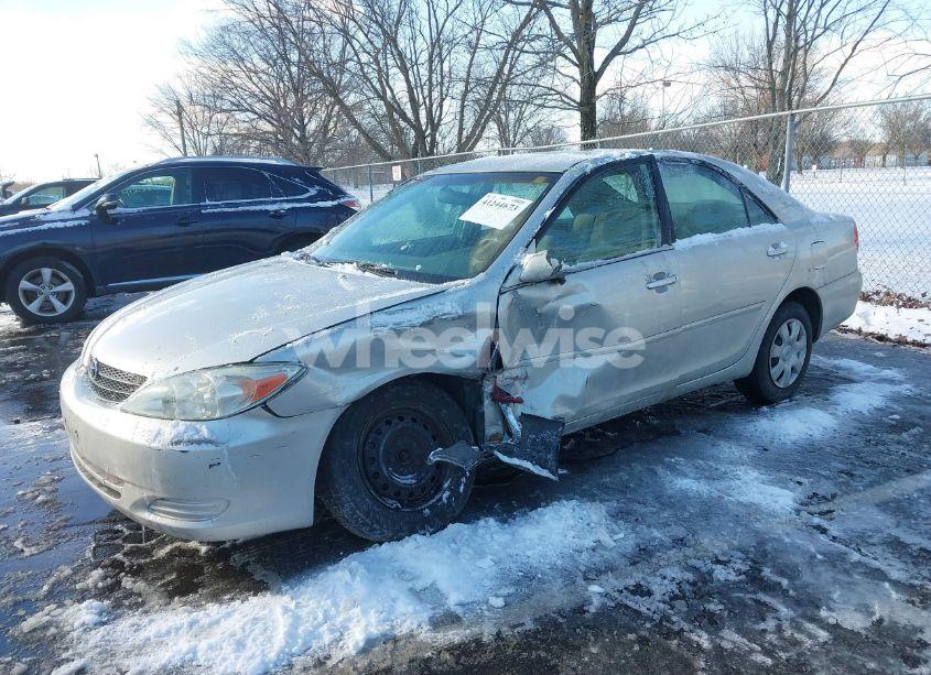 Photo 6 of 2003 Toyota Camry LE (VIN 4T1BE32K53U763876)