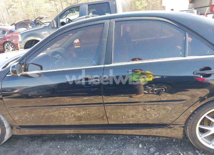 Photo 14 of 2004 Toyota Camry SE (VIN 4T1BE32K54U267641)