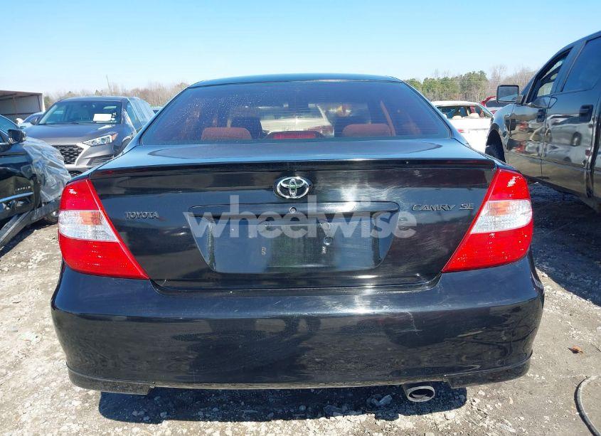Photo 16 of 2004 Toyota Camry SE (VIN 4T1BE32K54U267641)