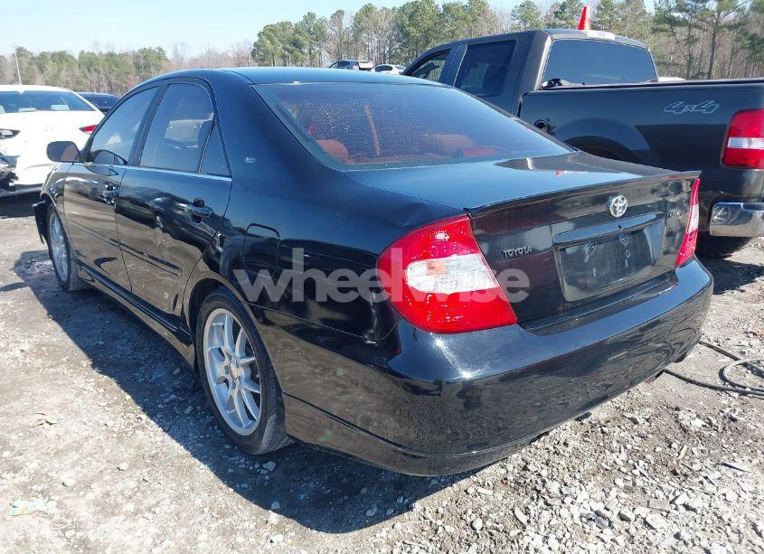 Photo 3 of 2004 Toyota Camry SE (VIN 4T1BE32K54U267641)