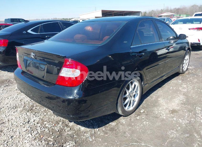 Photo 4 of 2004 Toyota Camry SE (VIN 4T1BE32K54U267641)