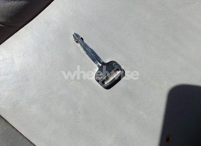 Photo 11 of 2004 Toyota Camry XLE (VIN 4T1BE32K54U312917)