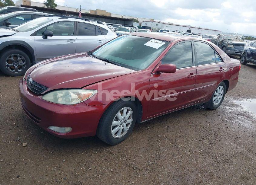 Photo 2 of 2004 Toyota Camry XLE (VIN 4T1BE32K54U312917)