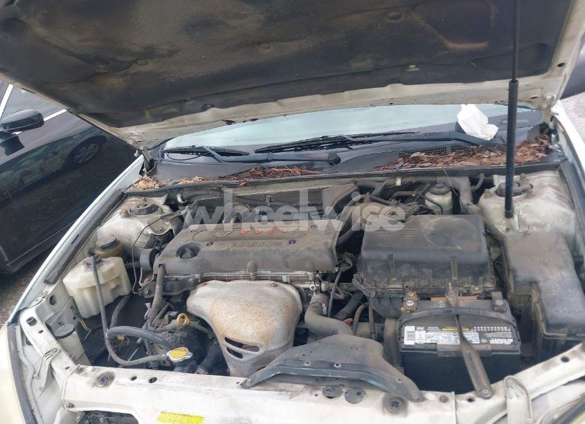 Photo 10 of 2004 Toyota Camry LE (VIN 4T1BE32K54U324355)