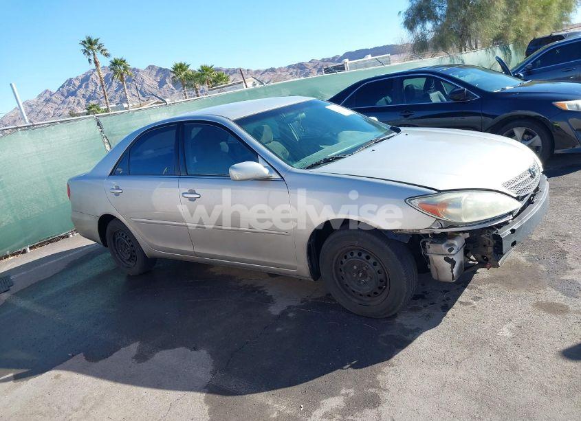 Photo 13 of 2004 Toyota Camry LE (VIN 4T1BE32K54U333072)