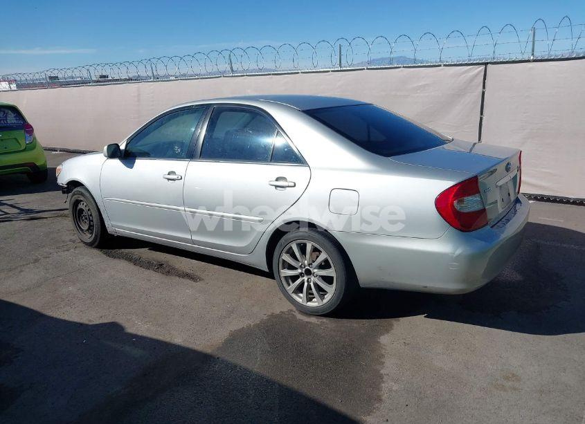 Photo 3 of 2004 Toyota Camry LE (VIN 4T1BE32K54U333072)