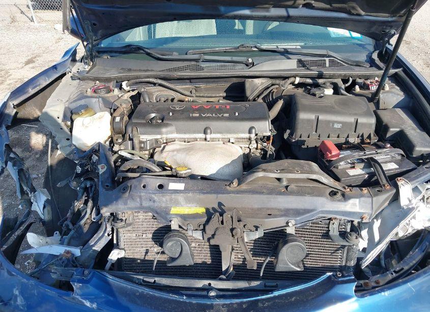 Photo 8 of 2004 Toyota Camry LE (VIN 4T1BE32K54U354780)