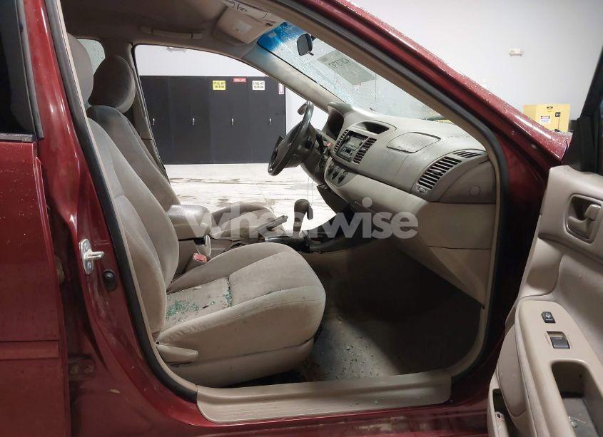 Photo 5 of 2004 Toyota Camry LE (VIN 4T1BE32K54U362541)