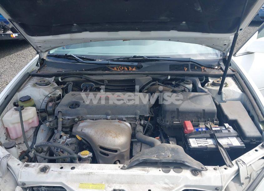 Photo 10 of 2004 Toyota Camry LE (VIN 4T1BE32K54U363334)