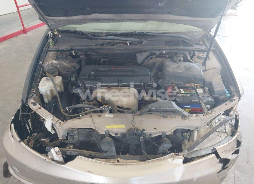 Photo 10 of 2004 Toyota Camry LE (VIN 4T1BE32K54U380439)