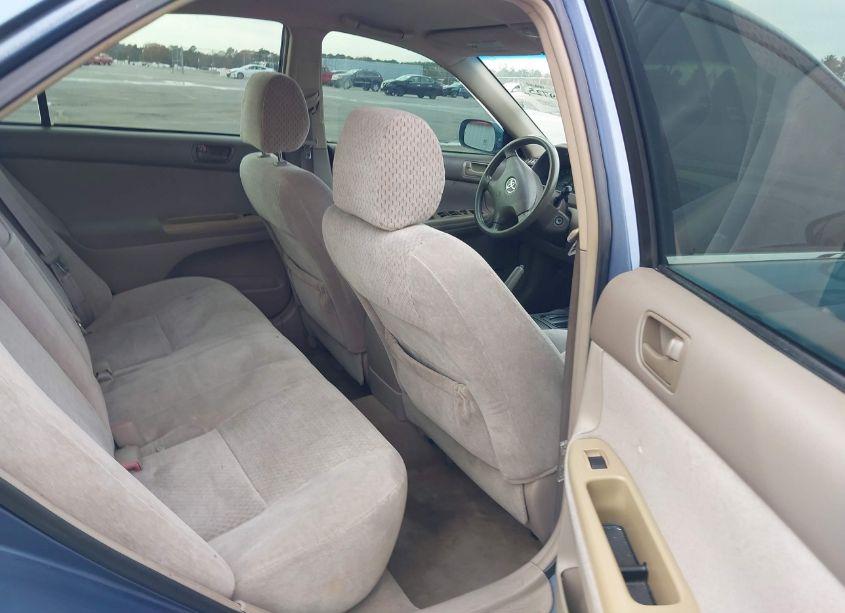 Photo 8 of 2004 Toyota Camry LE (VIN 4T1BE32K54U807893)