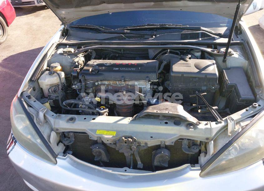 Photo 10 of 2004 Toyota Camry SE (VIN 4T1BE32K54U812172)