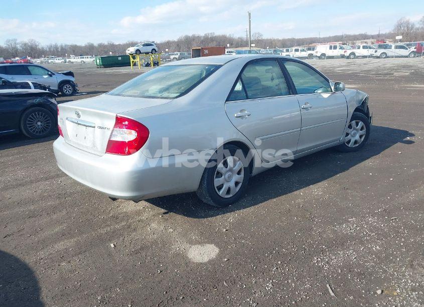 Photo 4 of 2004 Toyota Camry LE (VIN 4T1BE32K54U814150)