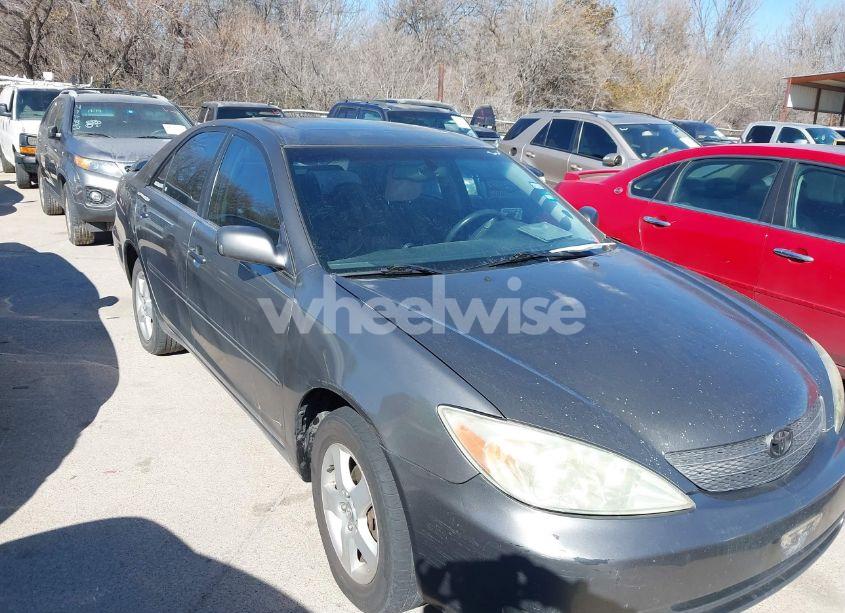 2004 Toyota Camry SE (VIN 4T1BE32K54U814987) main photo