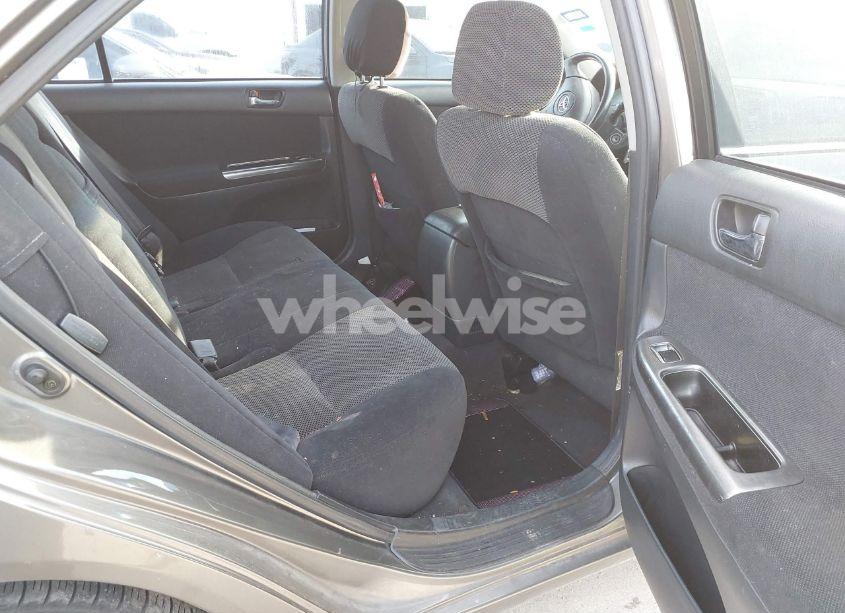 Photo 8 of 2004 Toyota Camry SE (VIN 4T1BE32K54U814987)