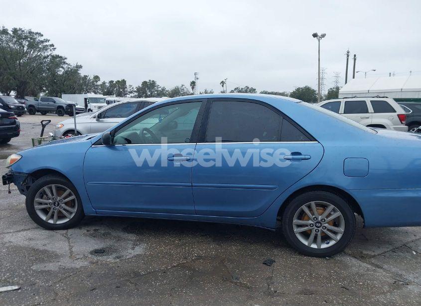 Photo 15 of 2004 Toyota Camry LE (VIN 4T1BE32K54U826167)