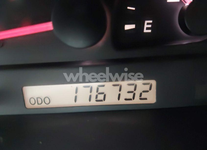 Photo 16 of 2004 Toyota Camry LE (VIN 4T1BE32K54U826167)