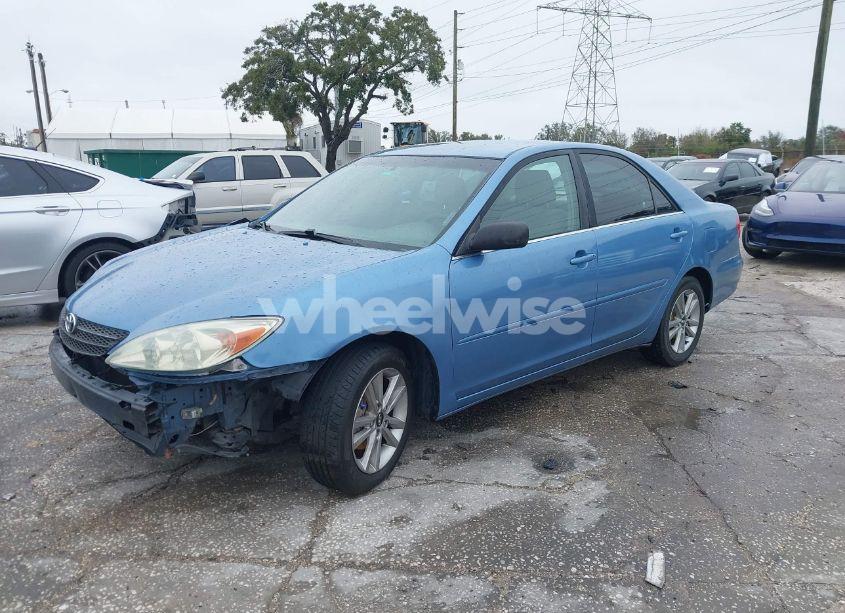 Photo 2 of 2004 Toyota Camry LE (VIN 4T1BE32K54U826167)