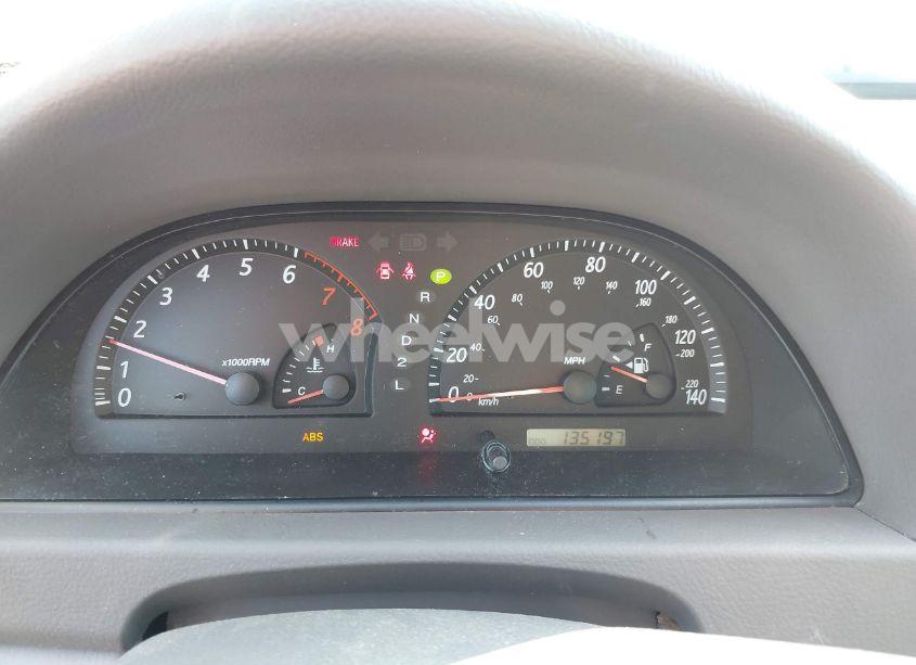 Photo 7 of 2004 Toyota Camry LE (VIN 4T1BE32K54U837136)