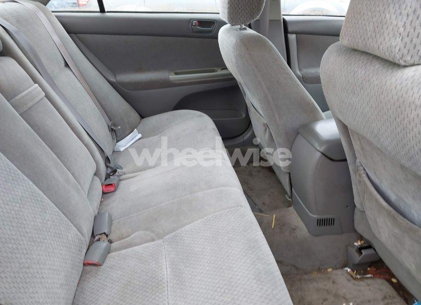 Photo 8 of 2004 Toyota Camry LE (VIN 4T1BE32K54U845527)