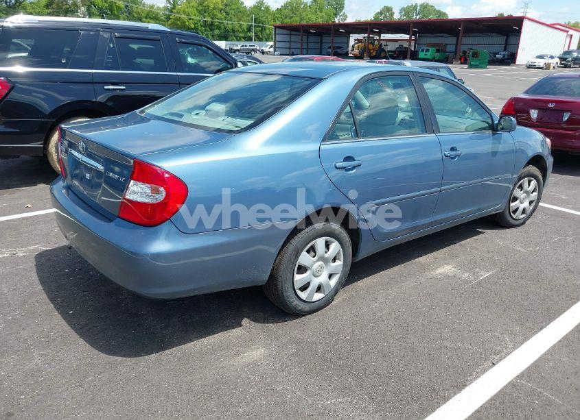 Photo 4 of 2004 Toyota Camry LE (VIN 4T1BE32K54U848525)
