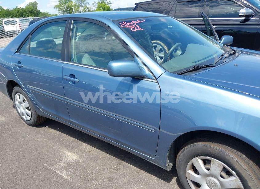 Photo 6 of 2004 Toyota Camry LE (VIN 4T1BE32K54U848525)