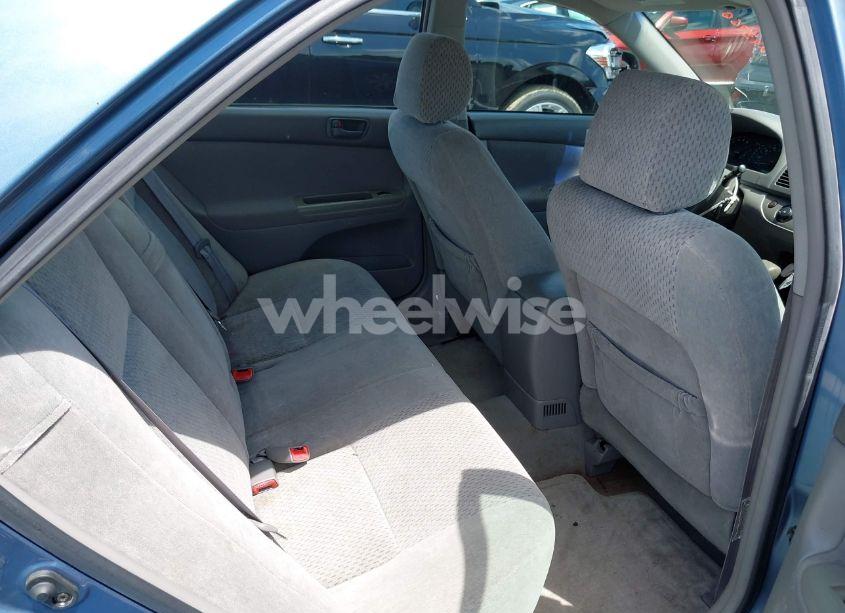 Photo 8 of 2004 Toyota Camry LE (VIN 4T1BE32K54U848525)