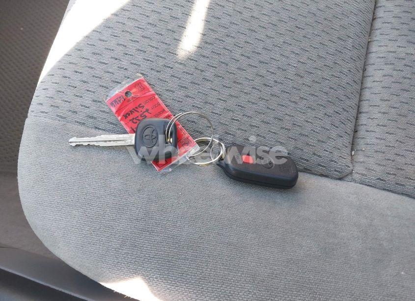 Photo 11 of 2004 Toyota Camry LE (VIN 4T1BE32K54U877152)