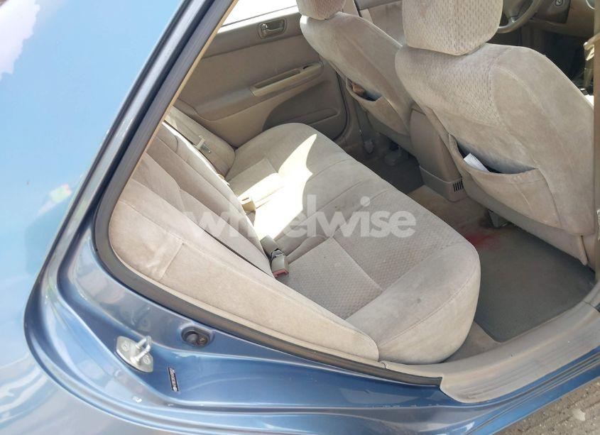 Photo 8 of 2004 Toyota Camry LE/SE/STD/XLE (VIN 4T1BE32K54U908920)