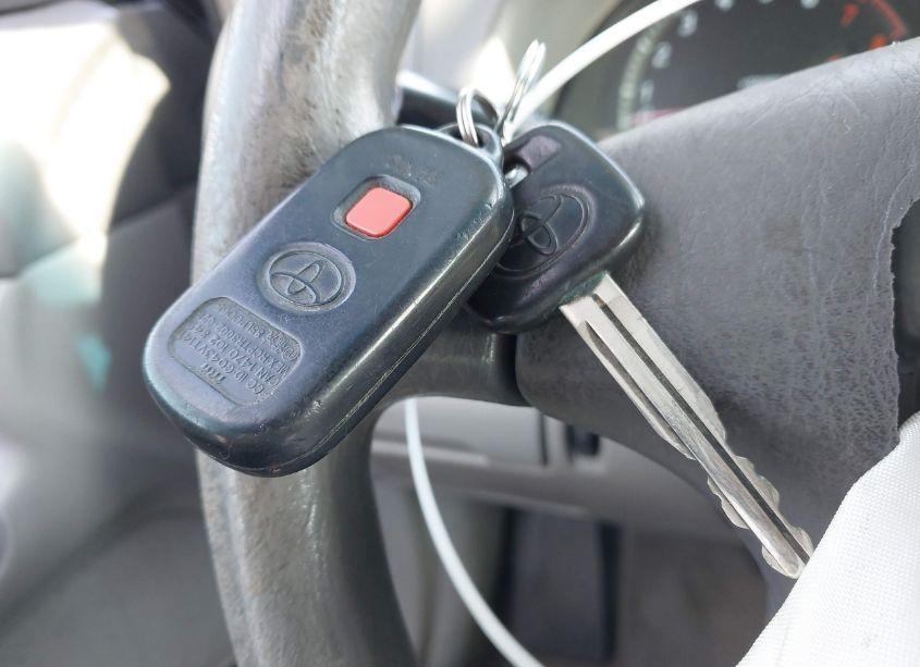 Photo 11 of 2004 Toyota Camry LE (VIN 4T1BE32K54U921764)