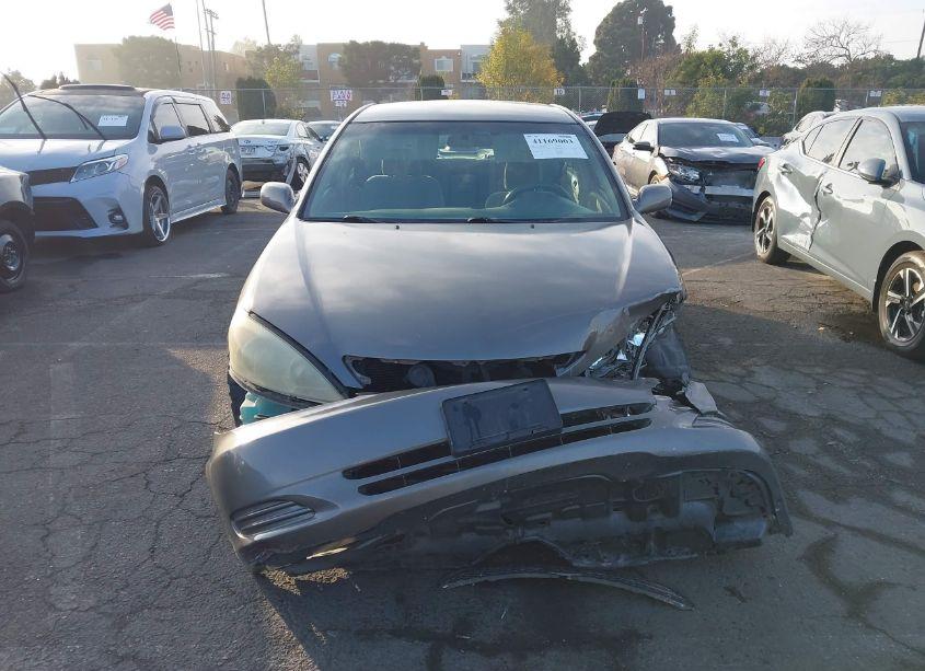 Photo 12 of 2004 Toyota Camry LE (VIN 4T1BE32K54U921764)