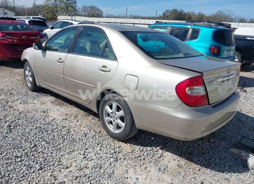 Photo 3 of 2004 Toyota Camry LE (VIN 4T1BE32K54U923434)