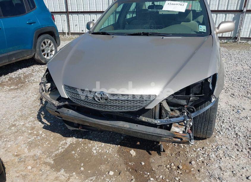 Photo 6 of 2004 Toyota Camry LE (VIN 4T1BE32K54U923434)