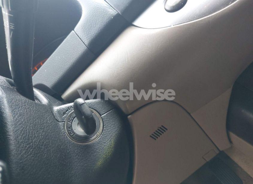 Photo 11 of 2005 Toyota Camry SE (VIN 4T1BE32K55U008682)