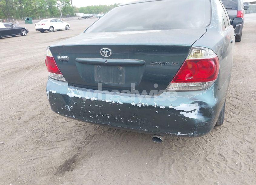 Photo 6 of 2005 Toyota Camry SE (VIN 4T1BE32K55U008682)