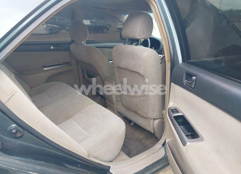 Photo 8 of 2005 Toyota Camry SE (VIN 4T1BE32K55U008682)