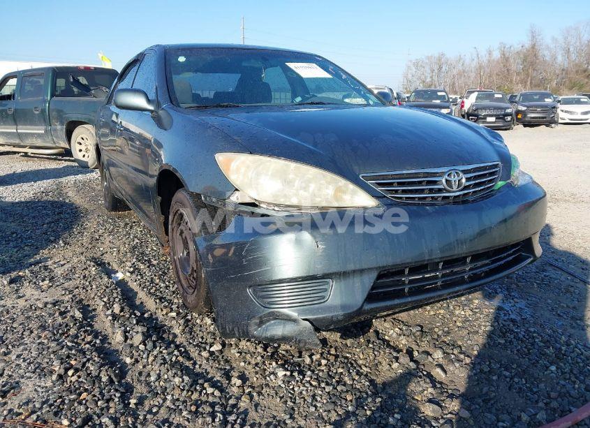 Photo 6 of 2005 Toyota Camry LE (VIN 4T1BE32K55U012344)
