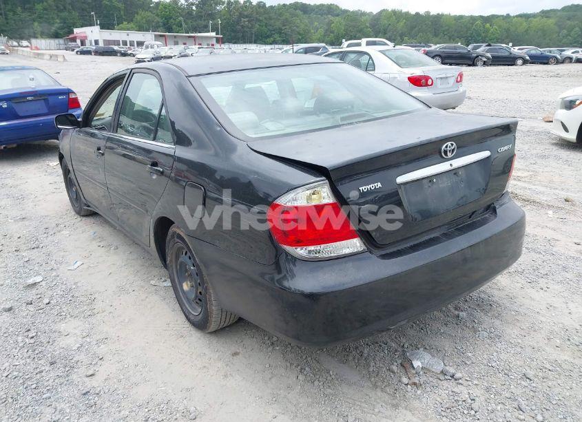 Photo 3 of 2005 Toyota Camry STD (VIN 4T1BE32K55U012604)