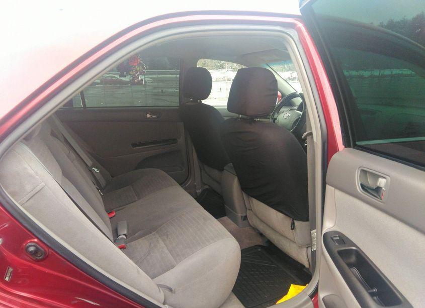 Photo 8 of 2005 Toyota Camry LE (VIN 4T1BE32K55U038426)