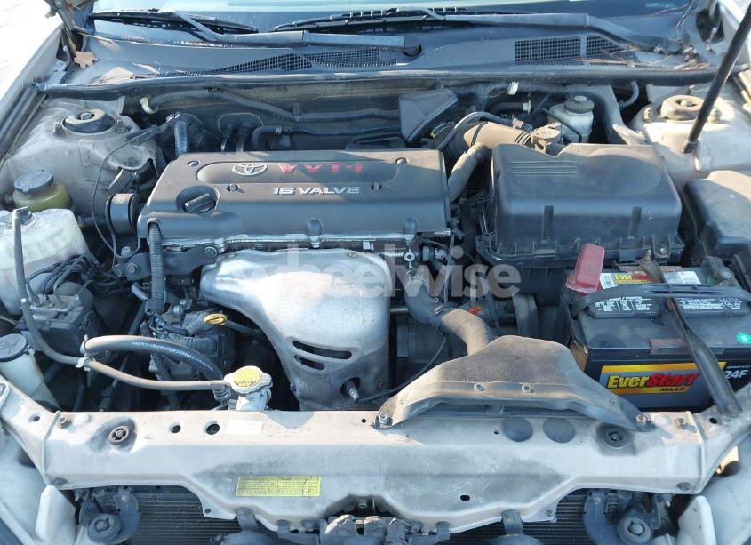 Photo 10 of 2005 Toyota Camry STD (VIN 4T1BE32K55U056456)