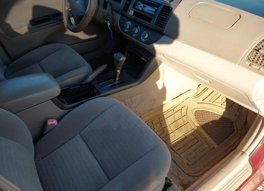 Photo 5 of 2005 Toyota Camry LE (VIN 4T1BE32K55U425882)