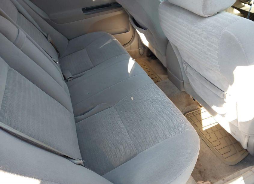 Photo 8 of 2005 Toyota Camry LE (VIN 4T1BE32K55U425882)