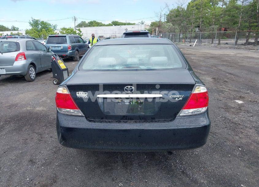 Photo 16 of 2005 Toyota Camry STD (VIN 4T1BE32K55U632921)