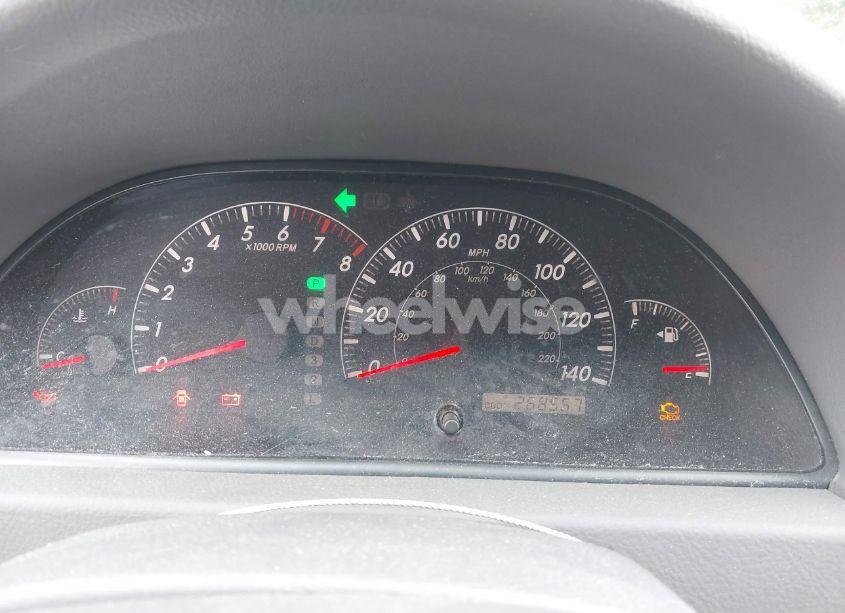 Photo 7 of 2005 Toyota Camry STD (VIN 4T1BE32K55U632921)