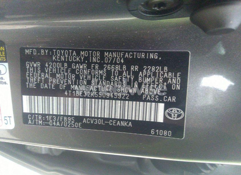 Photo 9 of 2005 Toyota Camry STD (VIN 4T1BE32K55U945922)